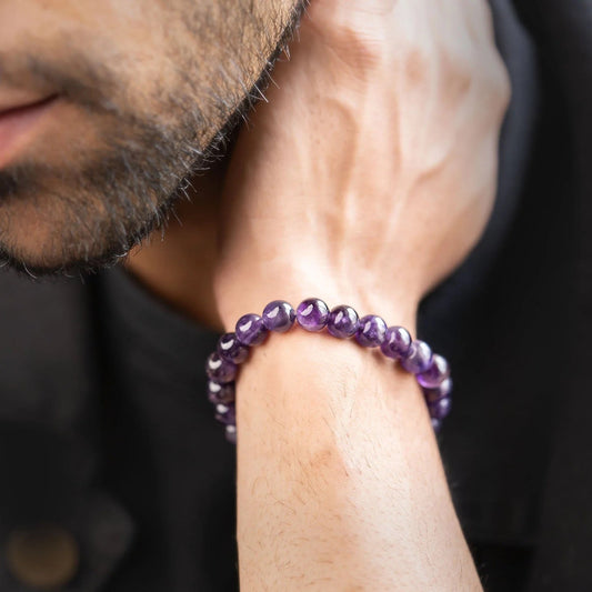 Amethyst Crystal Power: Zodiac Sign, Element, Ruling Planet & Healing Benefits
